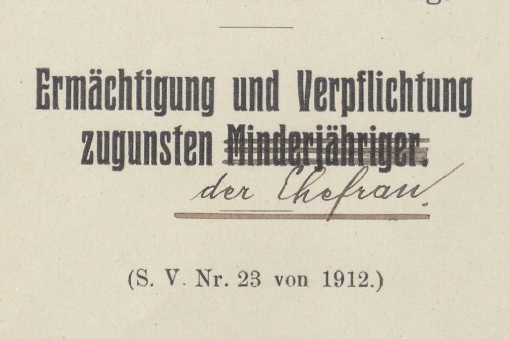 Document from 1912 with the title "Authorisation and obligation in favour of minors". The word "minor" is crossed out and below it is written "wives".