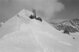 Auf dem Bild sind die Gotthardzelte auf dem Jungfraujoch zu sehen.